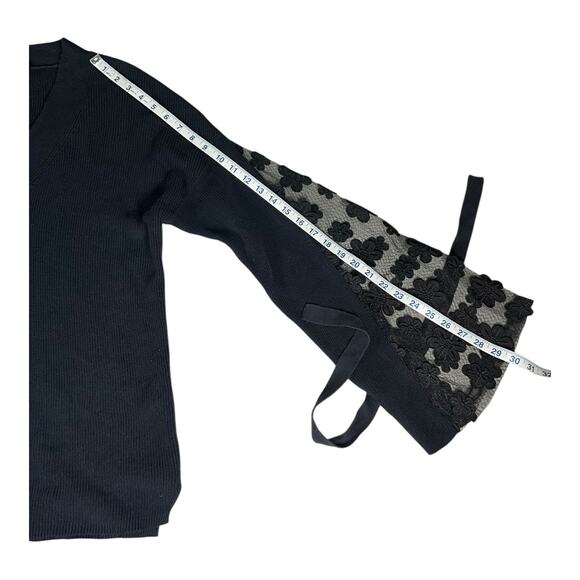 French Connection Navy V-Neck Sweater Lace Bell Sleeve Tie Top M Romantic Hobo - Picture 12 of 14